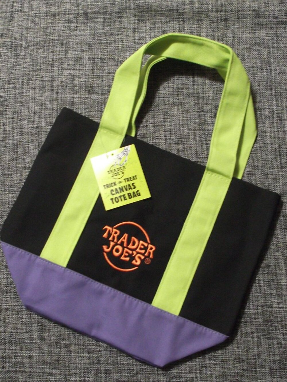 Trader Joe's Trick or Treat mini canvas bag NWT limited edition